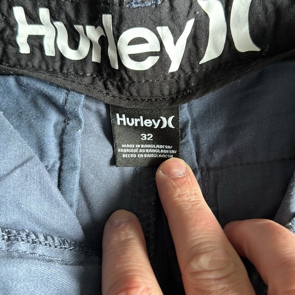 Hurley Shorts - Picture 3 of 3